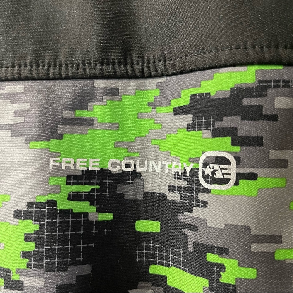 Free Country jacket with hood youth size XL 14-16 black green grey *like new* - Picture 5 of 9